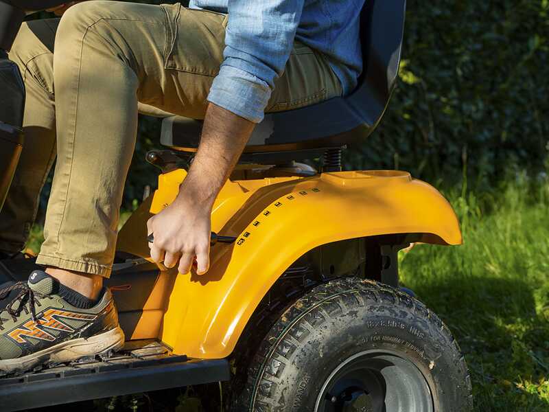 Stiga Tornado 5108e - Kit tondeuse autoport&eacute;e + 2 modules batterie ePower Pro 56V/40Ah - &Eacute;jection lat&eacute;rale et mulching