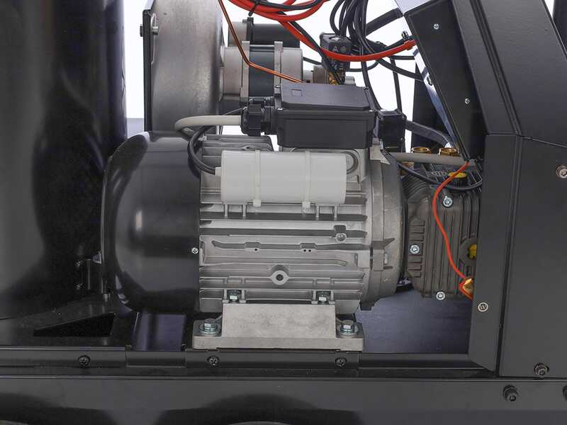 Idromatic Eco 120.11 - Nettoyeur haute pression professionnel &agrave; eau chaude - 130 bar - 660 L/h - Monophas&eacute;