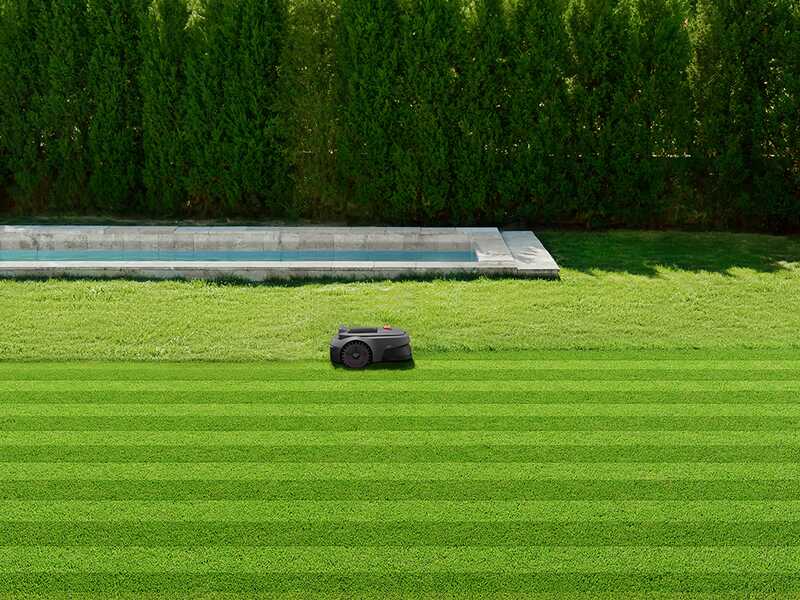 MOVA ViAX 250 - Robot tondeuse - Sans installation