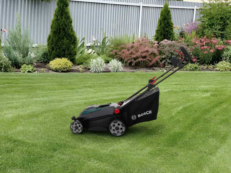 Bosch Rotak18V2-43 - Tondeuse &agrave; gazon sans fil - 2X18 V/4 Ah - Largeur de coupe 43 cm