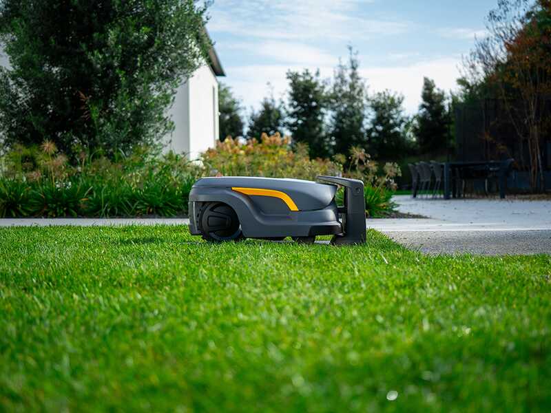 Stiga A 50v - Robot tondeuse - Sans installation - Avec batterie E-Power 10 Ah