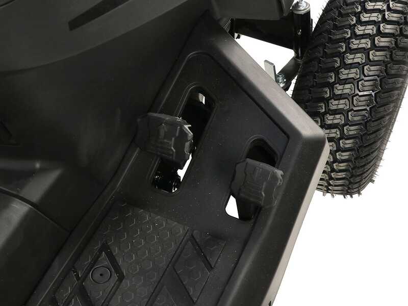BlackStone CONDOR 98-170 LM-H - Tracteur tondeuse avec transmission hydrostatique - &Eacute;jection lat&eacute;rale - Mulching