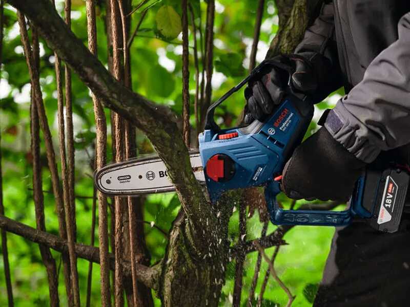 Bosch Professional GKE 18V‑20 - &Eacute;lagueuse manuelle &agrave; batterie - 18V 8 Ah + Chargeur rapide