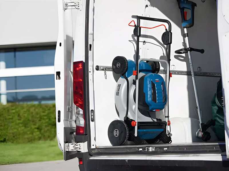 Bosch Professional GRA 18V2-46 - Tondeuse &agrave; batterie - 2x18V 8Ah + Chargeur rapide