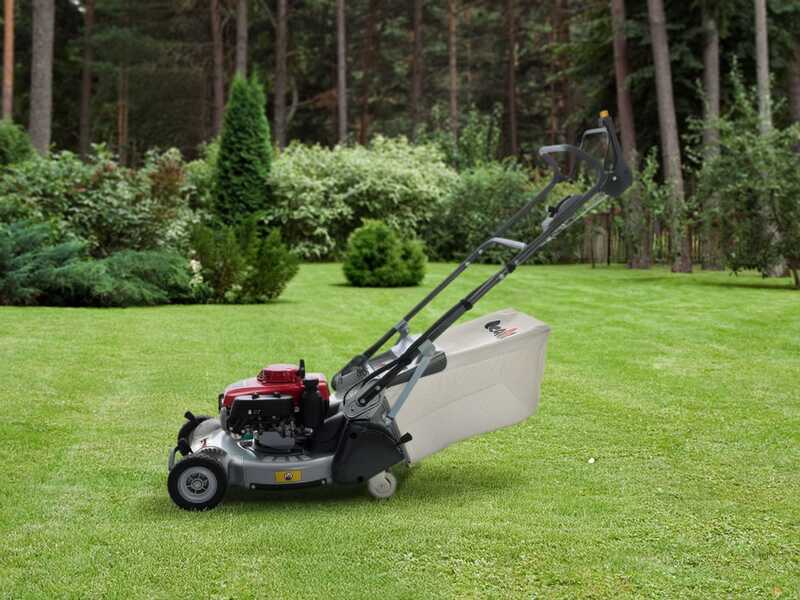 KAAZ LM 5360 HXAR PRO HS - Tondeuse &agrave; gazon tract&eacute;e - Honda GXV 160 - Coupe 53 cm - &Agrave; cardan - Rouleau en m&eacute;tal