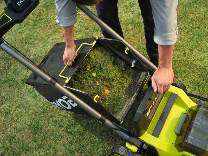 Ryobi RY18LMXSP51A-0 - Tondeuse &agrave; gazon &agrave; batterie 2x18V/5Ah - Largeur de coupe 51 cm