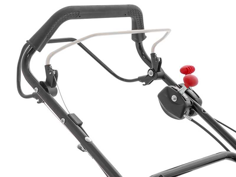 Marina Systems MX 57 SH 3V - Tondeuse &agrave; gazon thermique tract&eacute;e - Moteur thermique Honda GXV 160