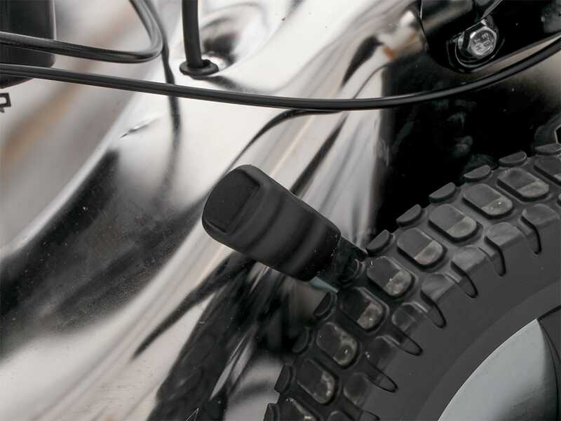 Marina Systems MX 57 SH 3V - Tondeuse &agrave; gazon thermique tract&eacute;e - Moteur thermique Honda GXV 160