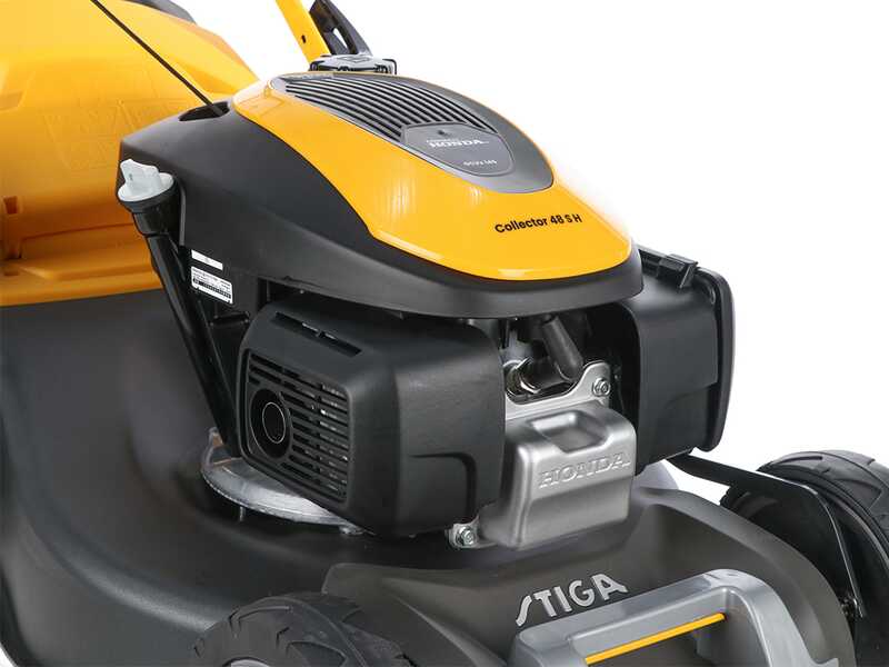 Stiga Collector 48 S H - Tondeuse &agrave; gazon thermique tract&eacute;e - Moteur Honda GCVx 145 - Largeur de coupe 46 cm