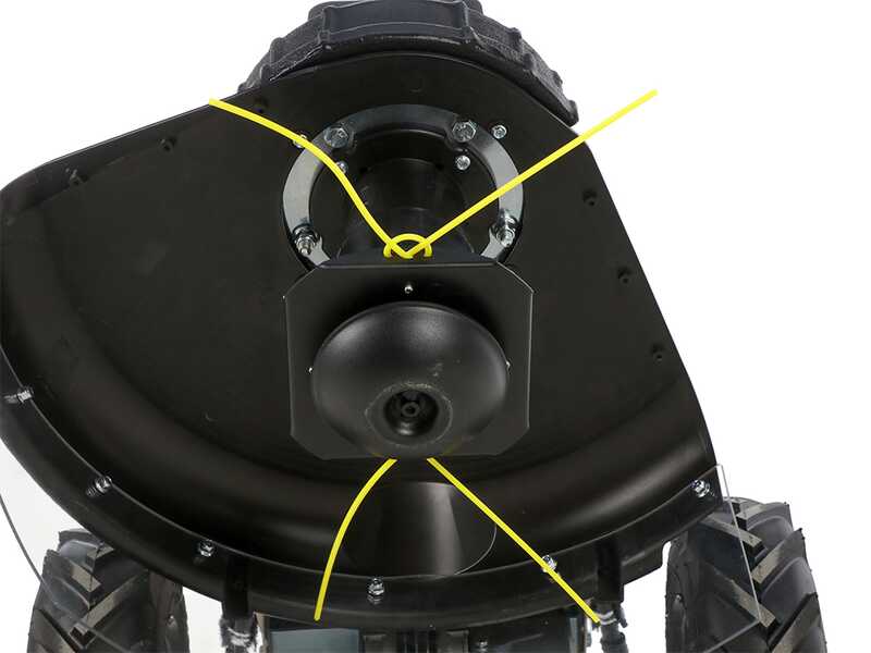 BlackStone GXR 260 - D&eacute;broussailleuse sur roues &agrave; essence 4 temps tract&eacute;e