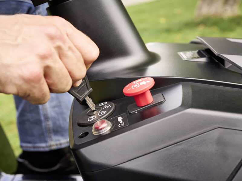 AL-KO Easy 13-92.6 CS-A - Tondeuse autoport&eacute;e - Transmission &agrave; variation continue (CVT) - &Eacute;jection lat&eacute;rale