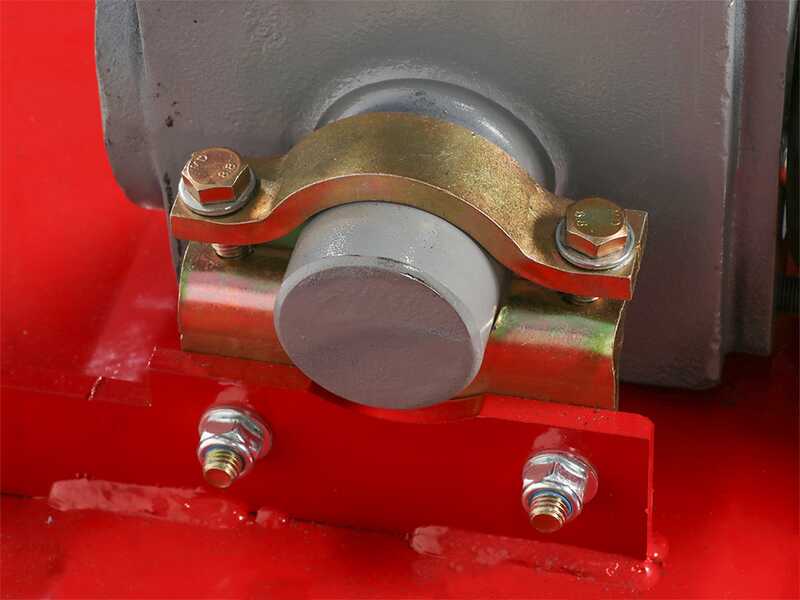 GeoTech Pro HRT-180 - Fraise rotative pour tracteur s&eacute;rie m&eacute;dium - Attelage fixe