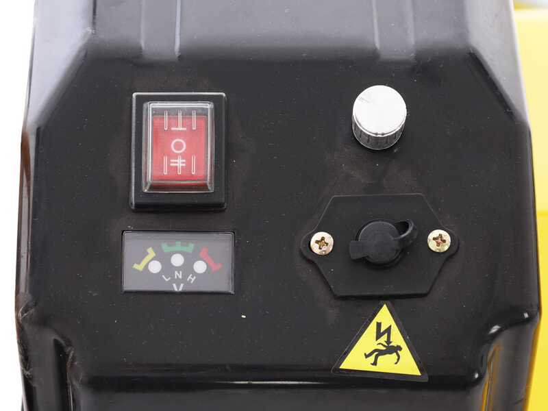 GeoTech SP 320 E - Pompe de pulv&eacute;risation &eacute;lectrique &agrave; batterie sur chariot - 30 L