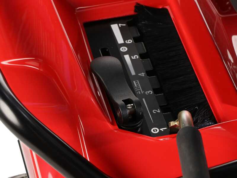 Snapper STX122 - Tondeuse autoport&eacute;e - Briggs &amp; Stratton 724 cm&sup3; - &Eacute;jection arri&egrave;re et mulching 50 %