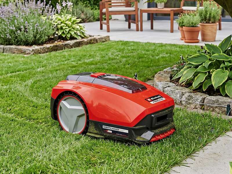 Einhell FREELEXO 300 - Robot tondeuse avec fil p&eacute;riph&eacute;rique - Batterie au lithium 18 V/2 Ah