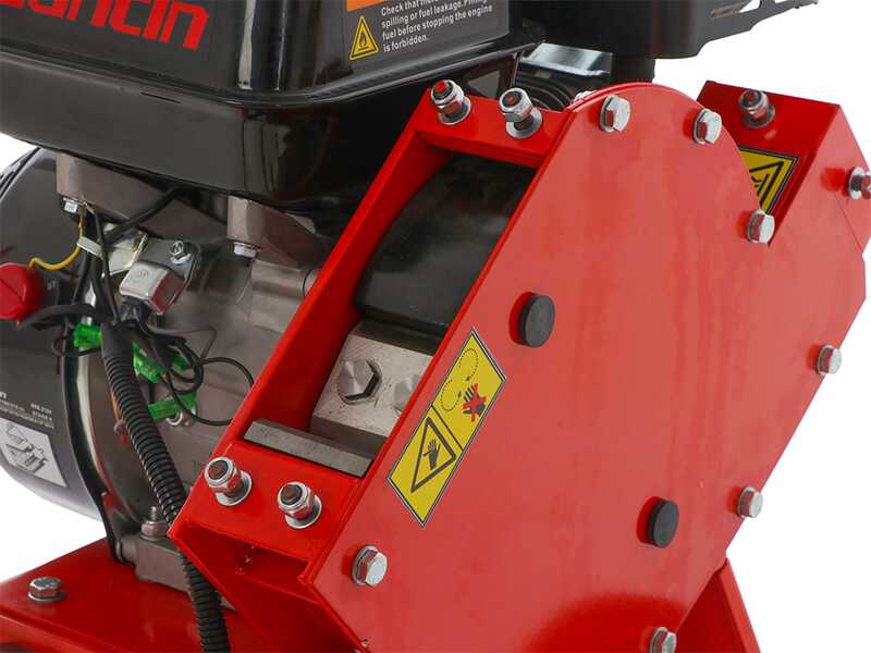 Attila ATS 600 L - Broyeur de branches thermique - Moteur Loncin G220F