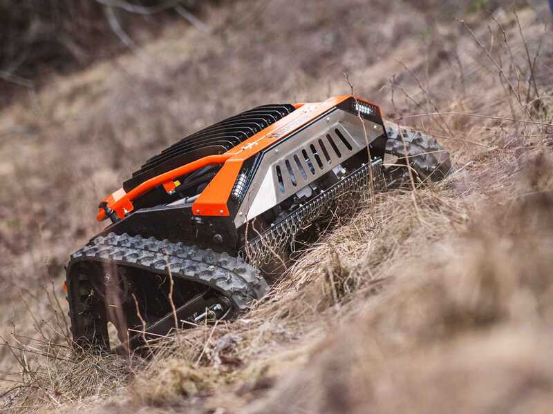 Stocker Titan 500 - Robot d&eacute;broussailleur &agrave; chenilles hybride (thermique + batterie) - Radiocommand&eacute;