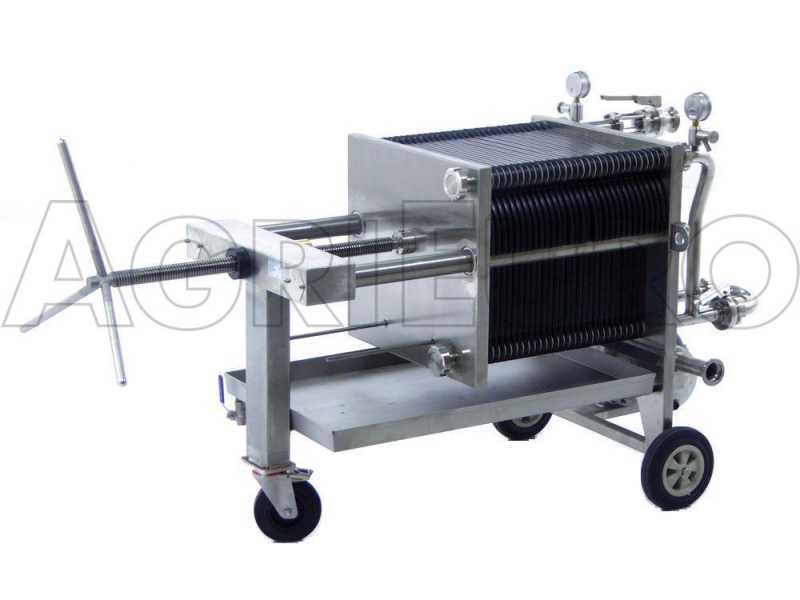 Enotecnica Pillan FC43 - Filtre &agrave; plaques professionnel FC43 de 30 cartons 40x40 cm - ch&acirc;ssis/pompe acier INOX