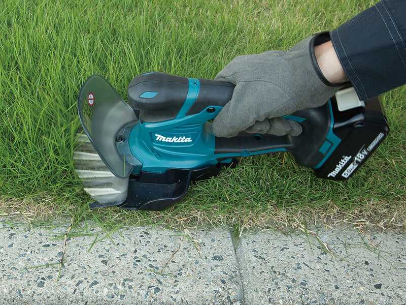 Makita DUM604ZX - Cisaille &agrave; gazon &agrave; batterie - 18 V 3 Ah