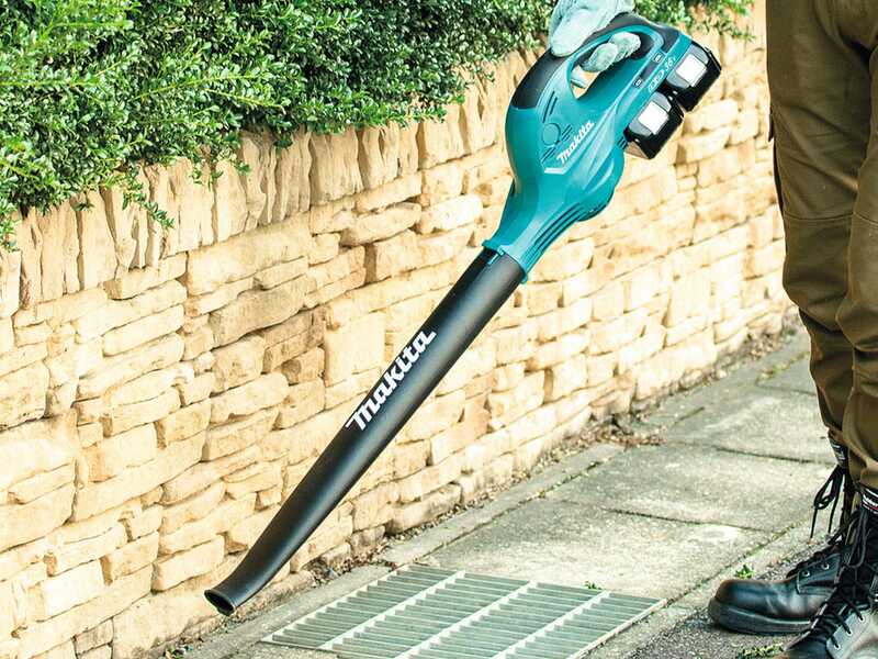 Makita DUB361Z - Souffleur de feuilles &agrave; batterie - 36 V - SANS BATTERIE NI CHARGEUR