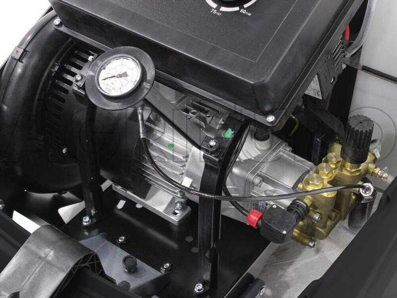 Nettoyeur haute pression &agrave; eau chaude monophas&eacute; Comet KP CLASSIC 3.10 10/140 M - Pompe laiton