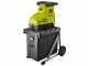 Ryobi RSH3045U - Broyeur de v&eacute;g&eacute;taux &eacute;lectrique - Bac de 55L - Diam&egrave;tre de coupe de 45 mm - 3000 W