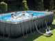 Intex Ultra XTR Frame 26368NP - Piscine hors-sol + Kit Nettoyage et Volleyball