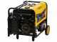 Stanley SG 6500B - G&eacute;n&eacute;rateur de courant &agrave; essence - AVR - 6,5 kW - Continu 6 kW Triphas&eacute;