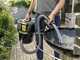 Karcher AD 2 Battery - Aspirateur &agrave; cendres - Bac de collecte en m&eacute;tal 14 l - SANS BATTERIE NI CHARGEUR
