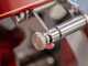 BERKEL B2 Rouge - Trancheuse &agrave; volant avec socle - &Agrave; lames en acier chrom&eacute; de 265 mm