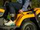 Stiga Estate 384e - Kit Tracteur tondeuse avec 2 modules de batterie ePower Pro de 56V/40Ah - Bac de ramassage et mulching