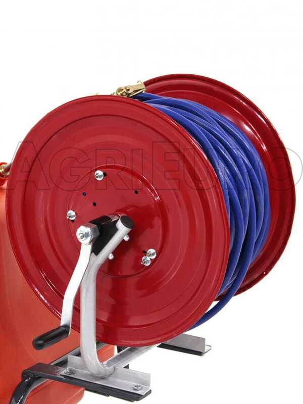 Motopompe de pulv&eacute;risation Comet MP 30 Loncin G200F sur chariot Dal Degan avec r&eacute;servoir 150 l