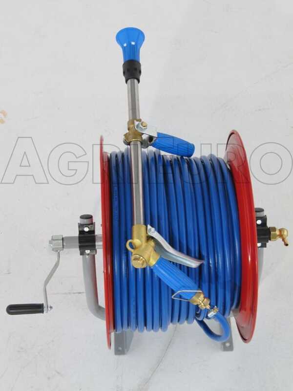 Motopompe De Pulvérisation Comet APS 41 Loncin Sur Chariot Dal Degan Avec Réservoir 150 L 42 Motopompe de pulvérisation Comet APS 41 Loncin sur chariot Dal Degan avec réservoir 150 l