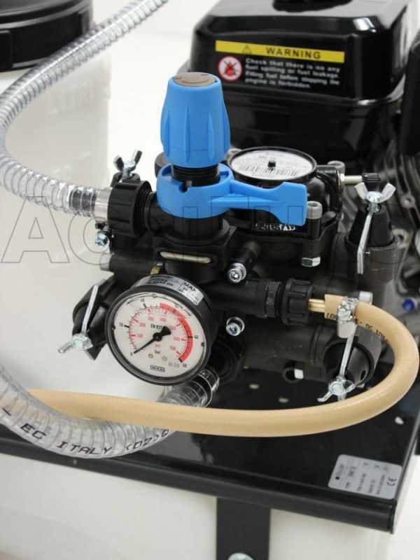 Motopompe de pulv&eacute;risation Comet MC 25 - moteur monophas&eacute; sur chariot avec cuve 120 l