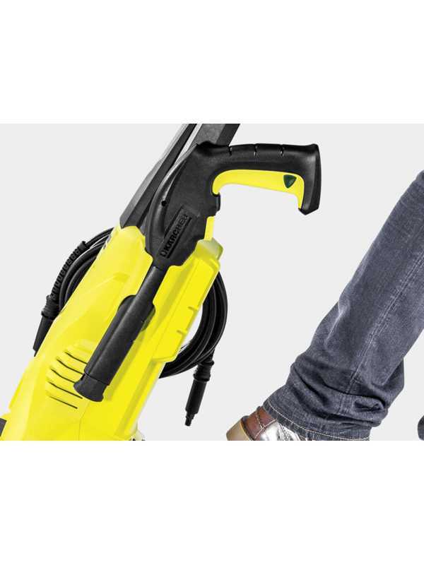 Nettoyeur haute pression &eacute;lectrique &agrave; eau froide  Karcher K2, petit et maniable - 110 bars