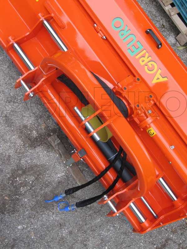 Broyeur de branches pour tracteur PS 140 - S&eacute;rie lourde - D&eacute;port hydraulique