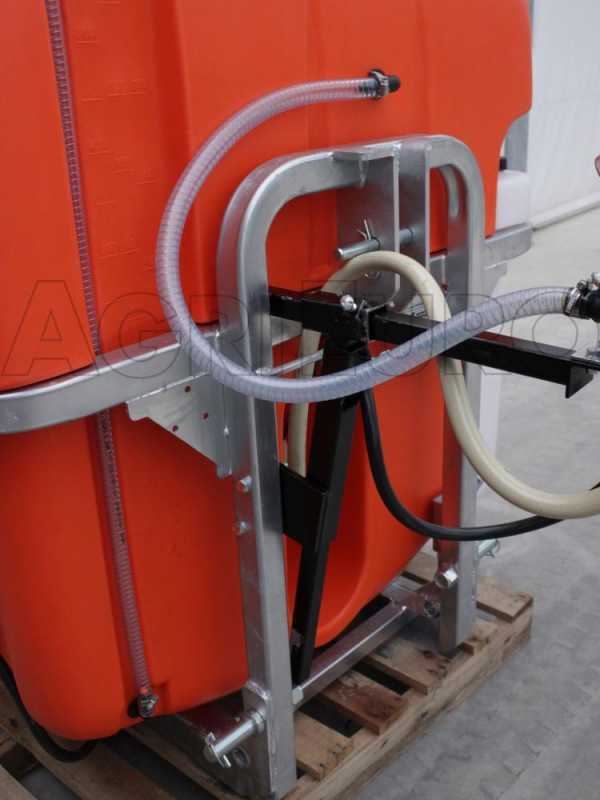 Pulv&eacute;risateur port&eacute; agricole Tornado - EMILIA 600/135 - r&eacute;servoir 600 litres