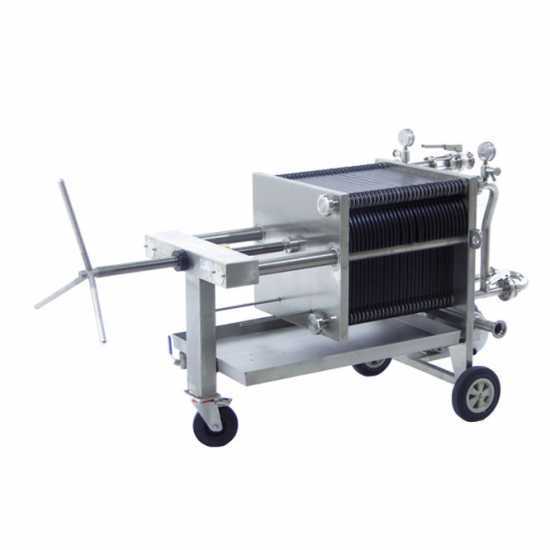 Enotecnica Pillan FC43 - Filtre &agrave; plaques professionnel FC43 de 30 cartons 40x40 cm - ch&acirc;ssis/pompe acier INOX