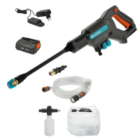 Gardena AcquaClean 24/18V Lithium - Pistolet nettoyeur avec réservoir et canon à mousse - batterie 2.5A