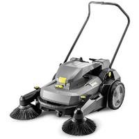 Karcher KM 70/30 C Bp 2SB - Balayeuse &agrave; batteries avec bac de ramassage - SANS BATTERIE NI CHARGEUR